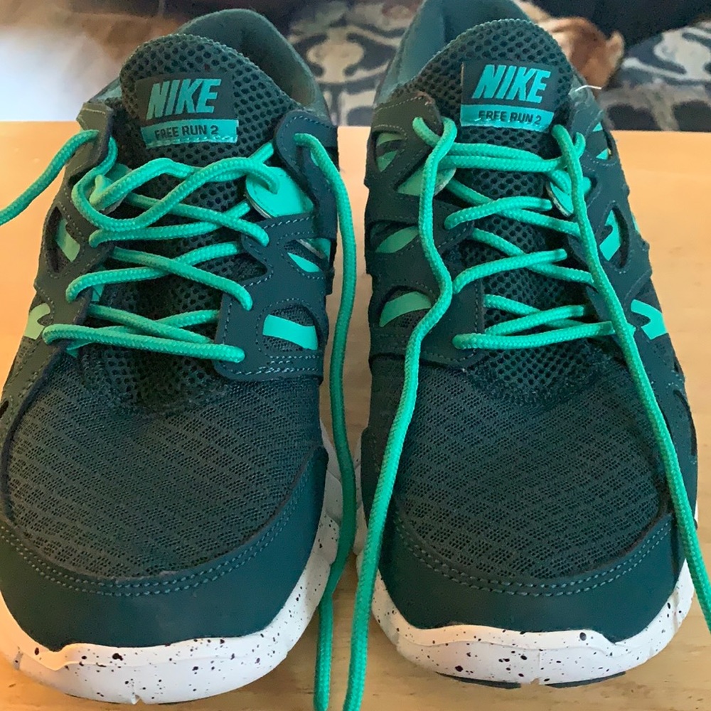 Men’s Nike Free Run 2 Ext sneakers sz 10.5 Green
